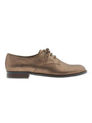 Brown oxford shoe